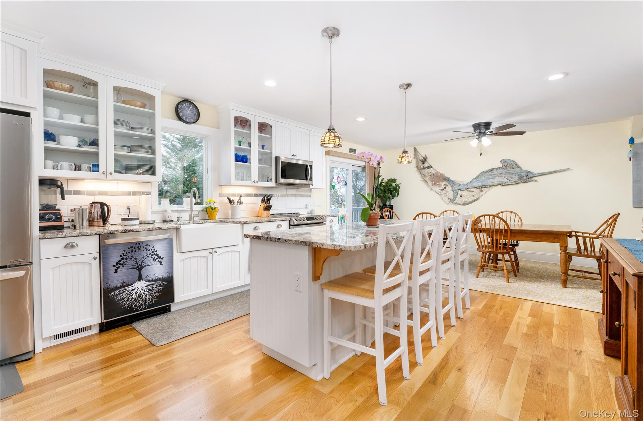 #9 photo, 61 Atlantic Avenue, מחוז סאפוק Hampton Bays , NY 11946