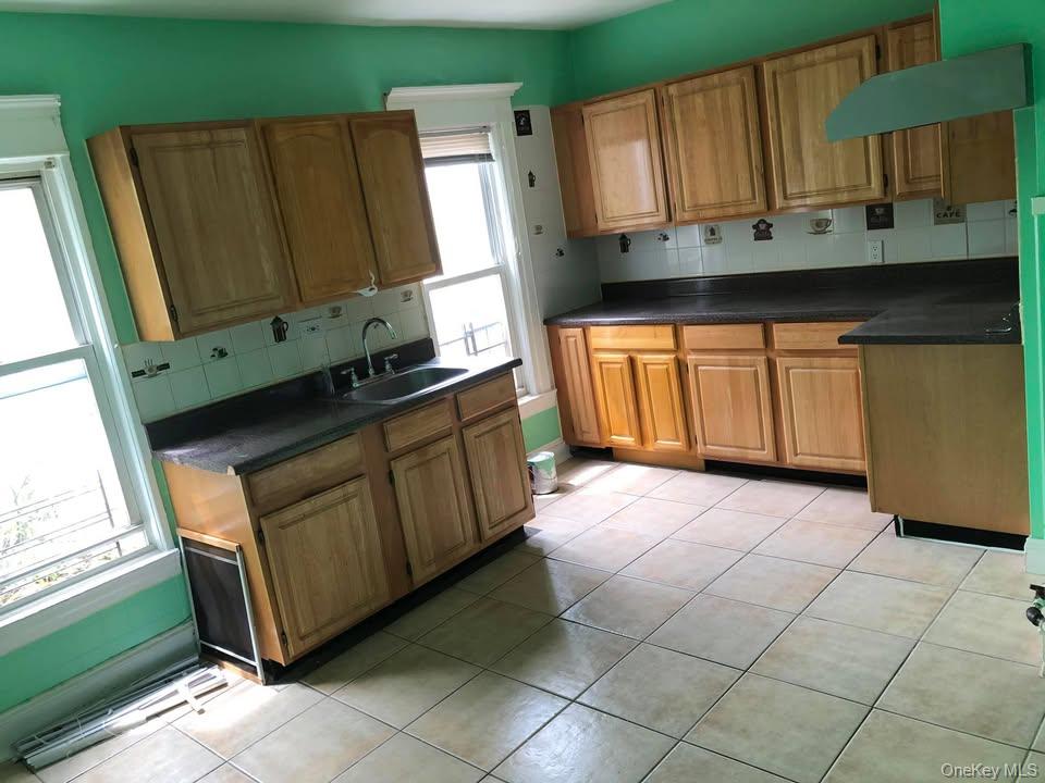 #1 photo, 89-14 113th Street, Куинс ‖ Richmond Hill , NY 11418