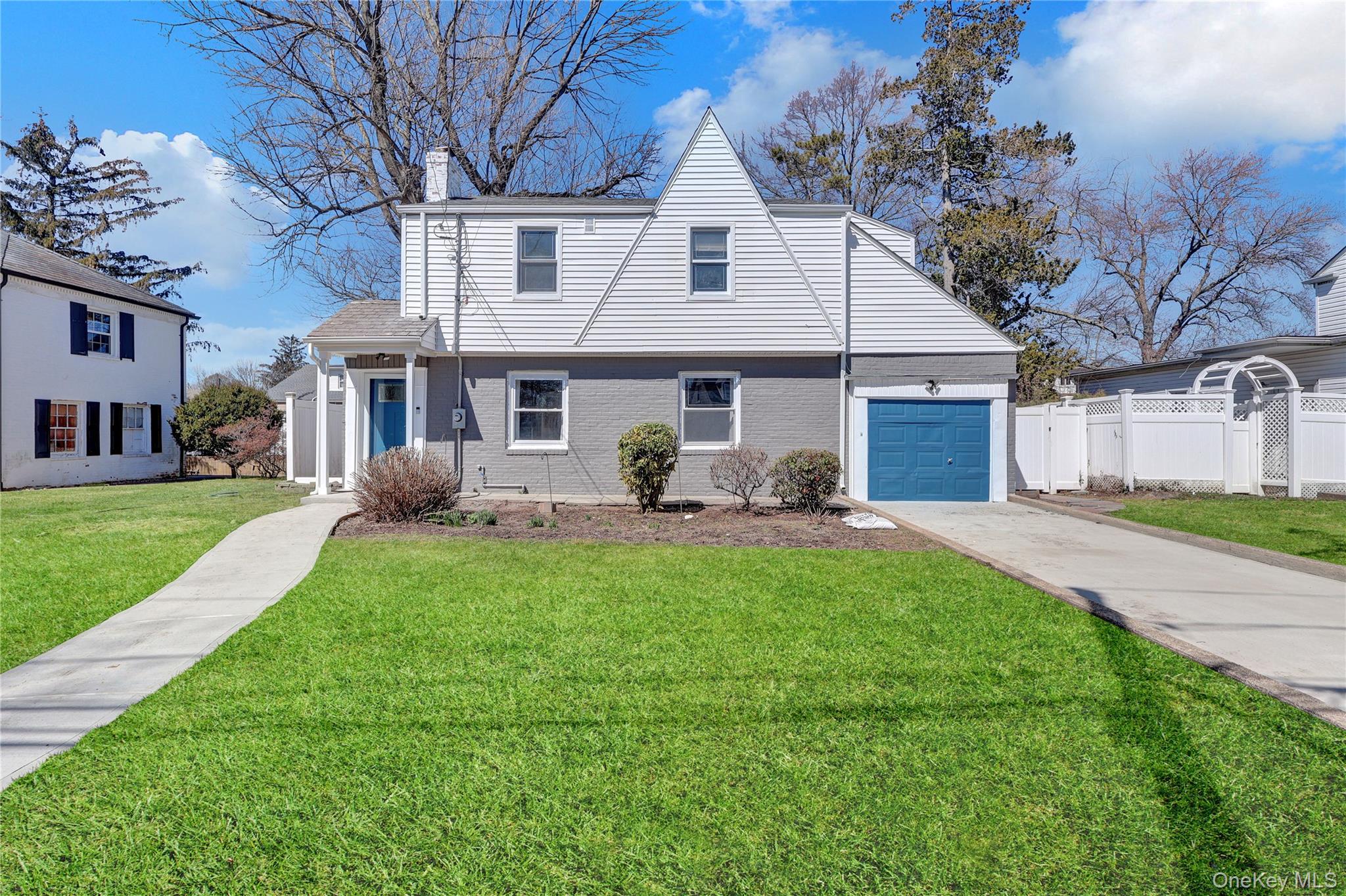 #1 photo, 154 California Avenue, Freeport , NY 11520