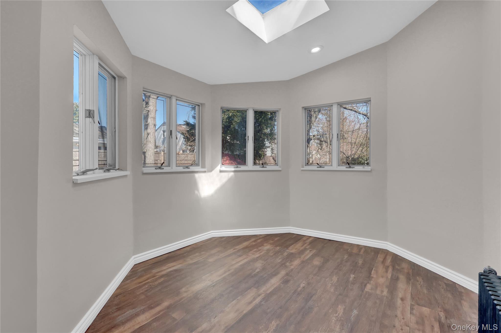 #16 photo, 154 California Avenue, Freeport , NY 11520