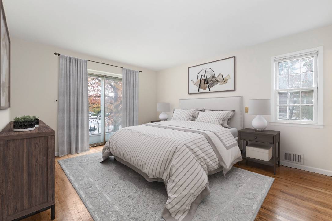 #10 photo, 215-03 17th Avenue, Bayside , NY 11360