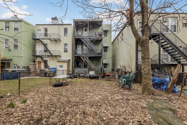 #6 photo, 139 Voss Ave, Yonkers , NY 10703