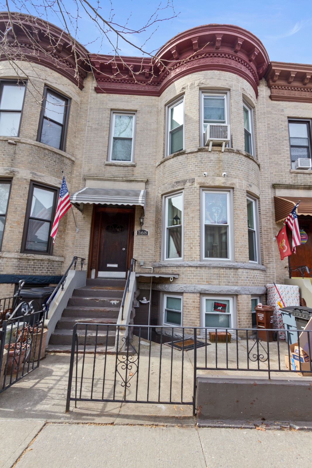 #1 photo, 568 74th Street, 湾脊 Bay Ridge , NY 11209
