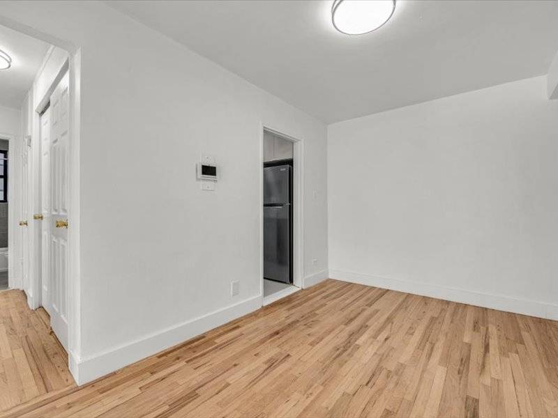 #4 photo, 425 East 26th St, #3H, Flatbush , NY 11226