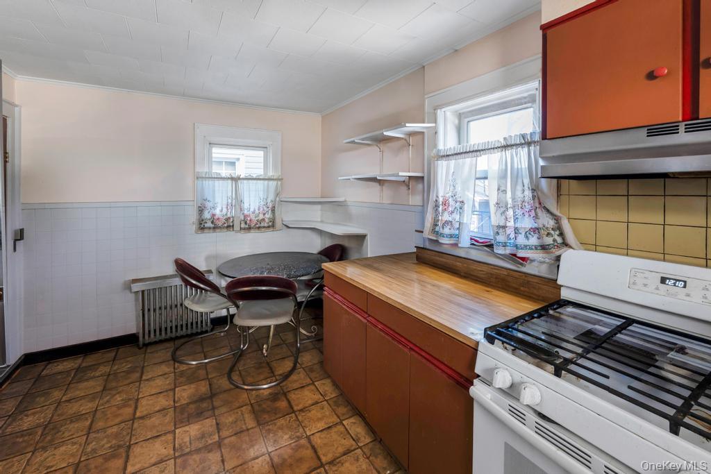 #13 photo, 9460 199th Street, 皇后區 Hollis , NY 11423