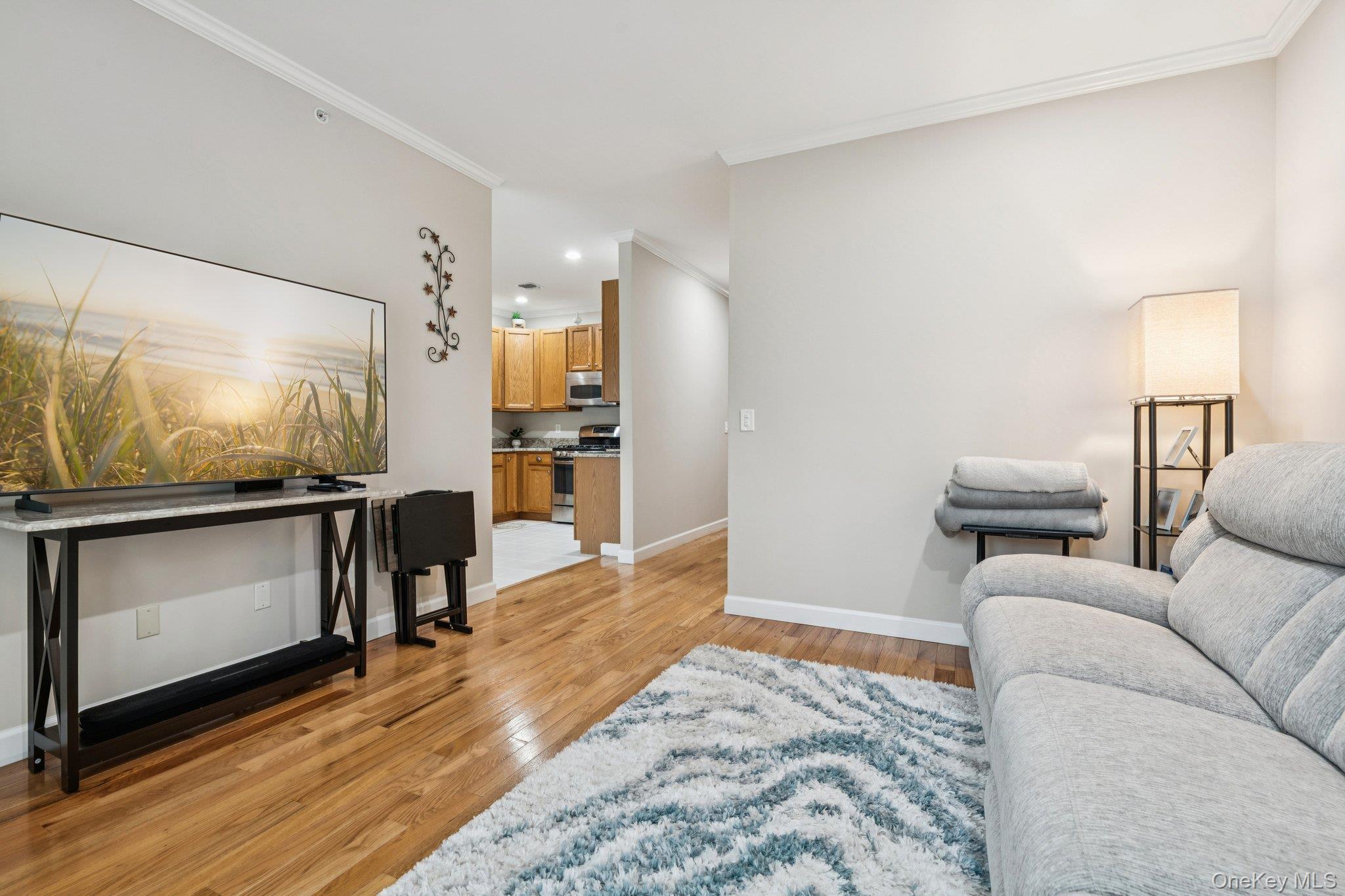 #4 photo, 223 Kettles Lane, 东长岛 Medford , NY 11763