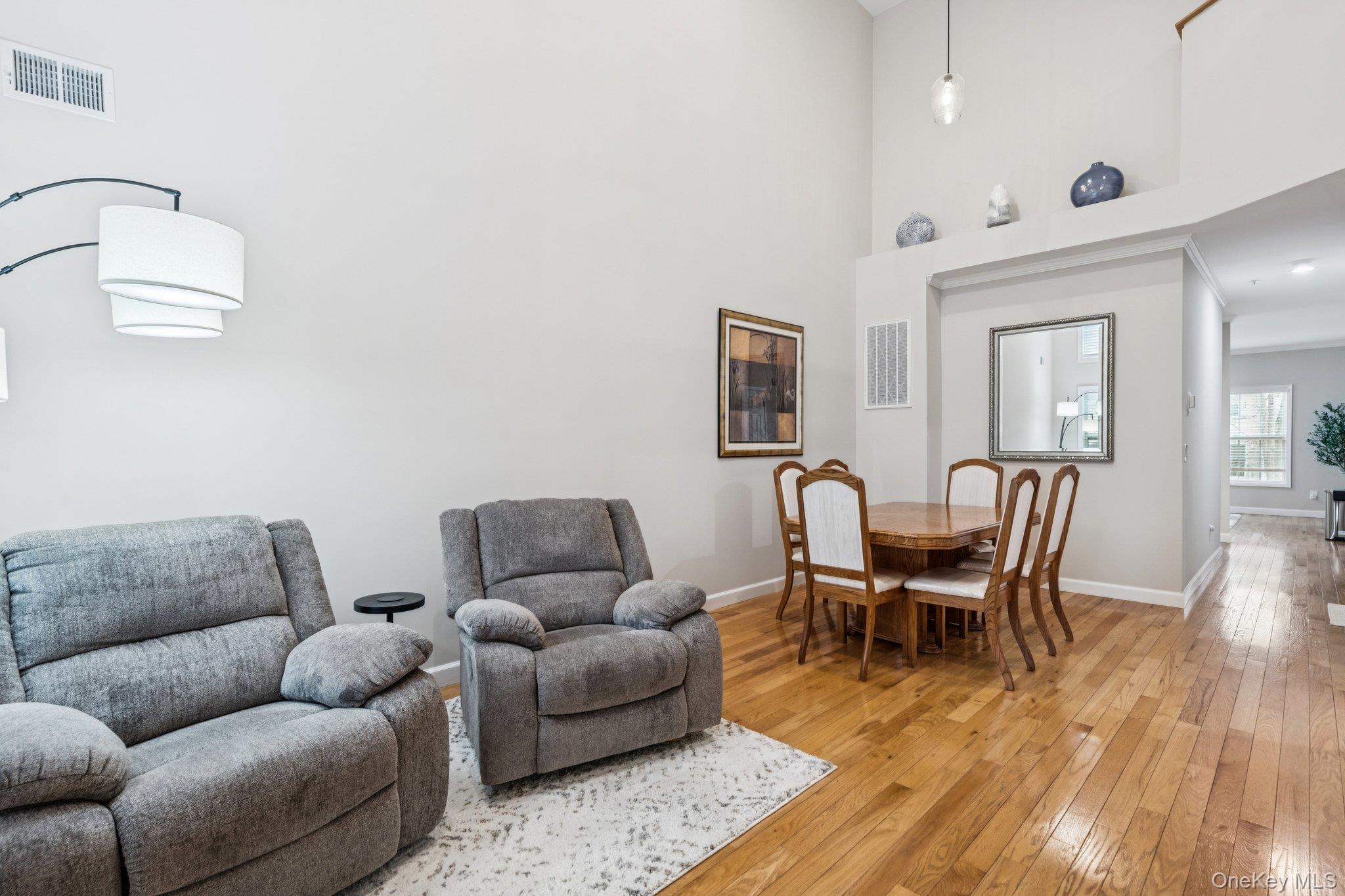 #5 photo, 223 Kettles Lane, 东长岛 Medford , NY 11763