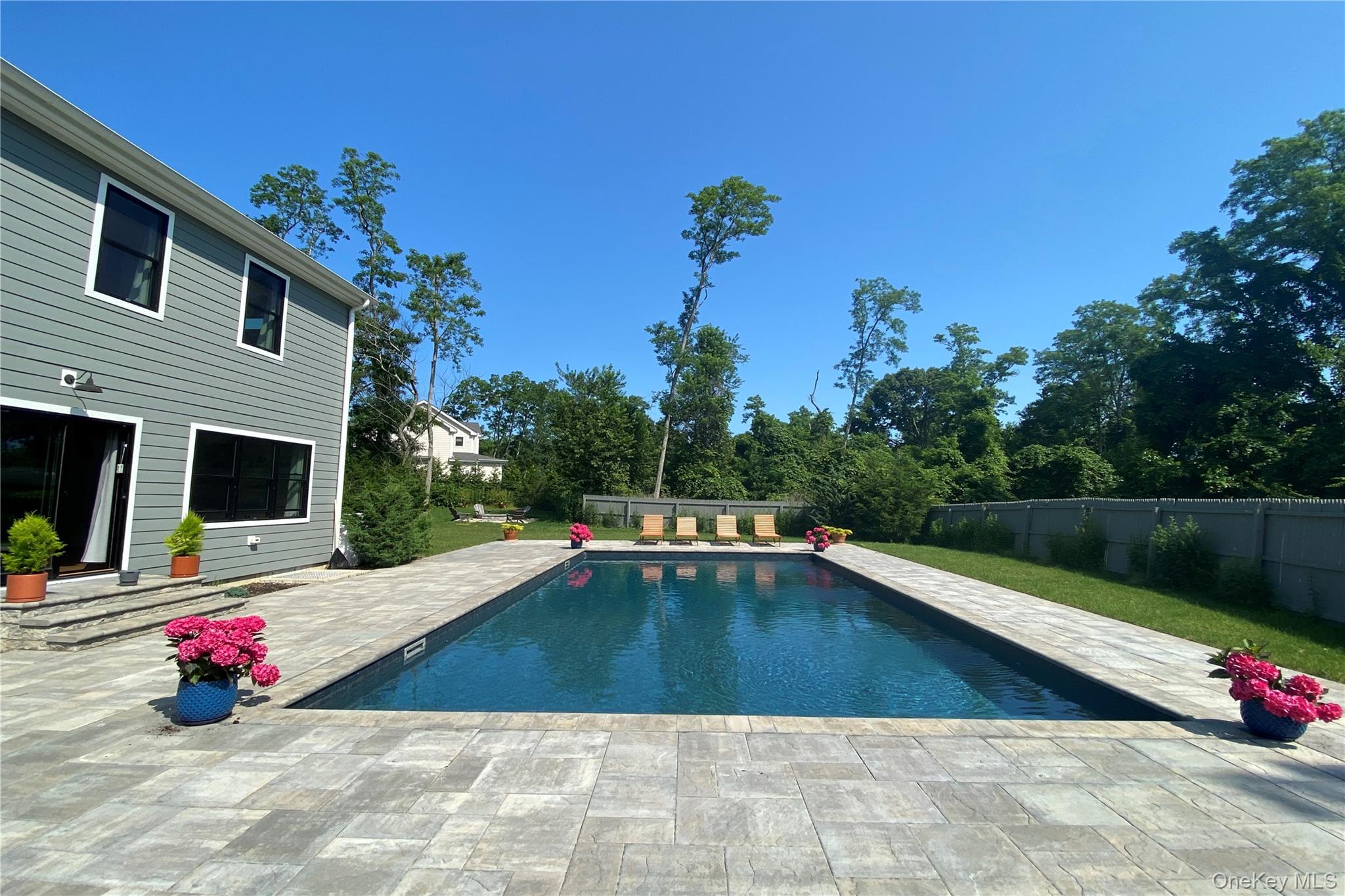 #2 photo, 3225 Stanley Road, מחוז סאפוק Mattituck , NY 11952