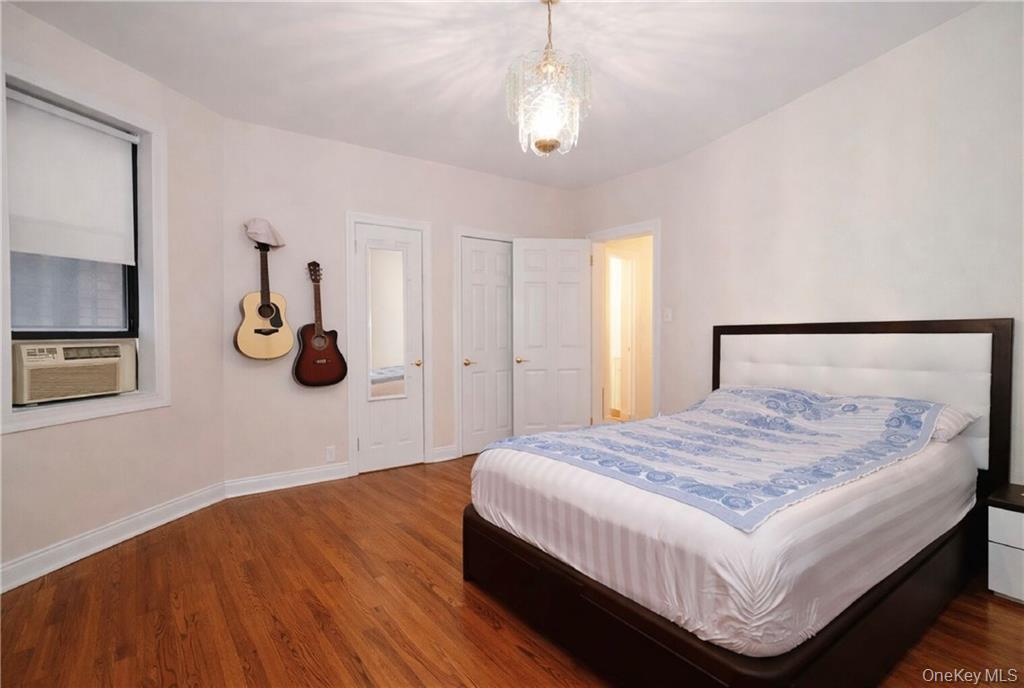 #6 photo, 1289 E 19th Street, Brooklyn , NY 11230