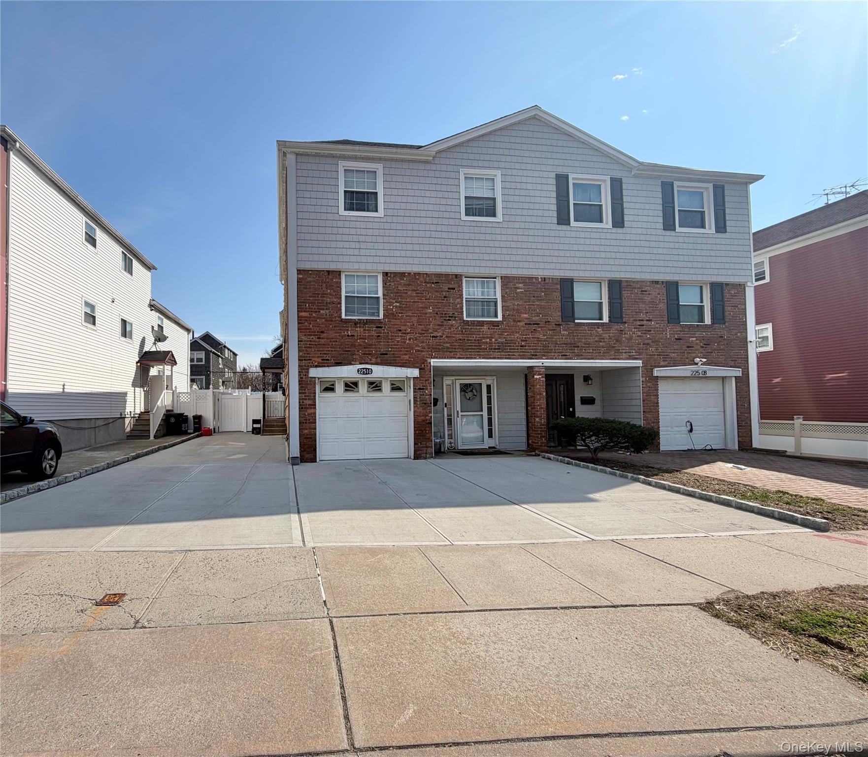 #1 photo, 22510 59th Avenue, कुईंस Oakland Gardens , NY 11364