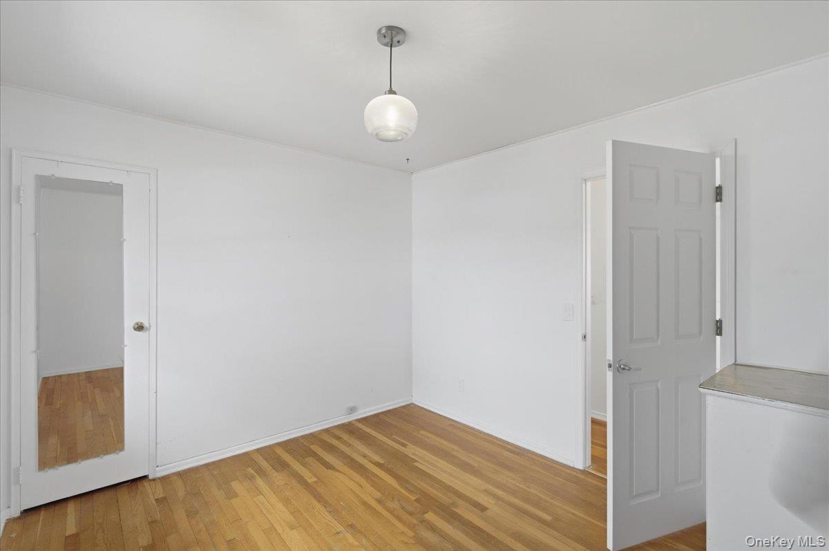 #15 photo, 6 Arden Lane, Commack , NY 11725