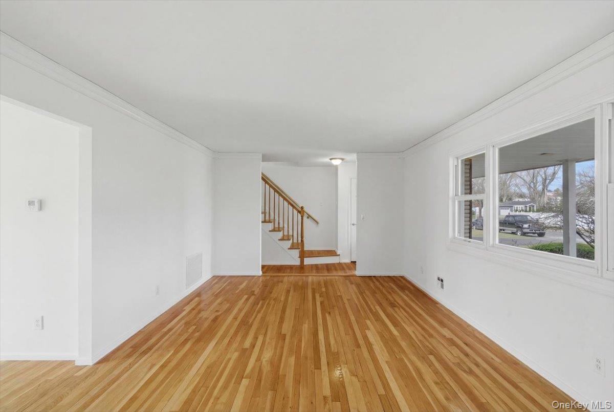 #2 photo, 6 Arden Lane, Commack , NY 11725