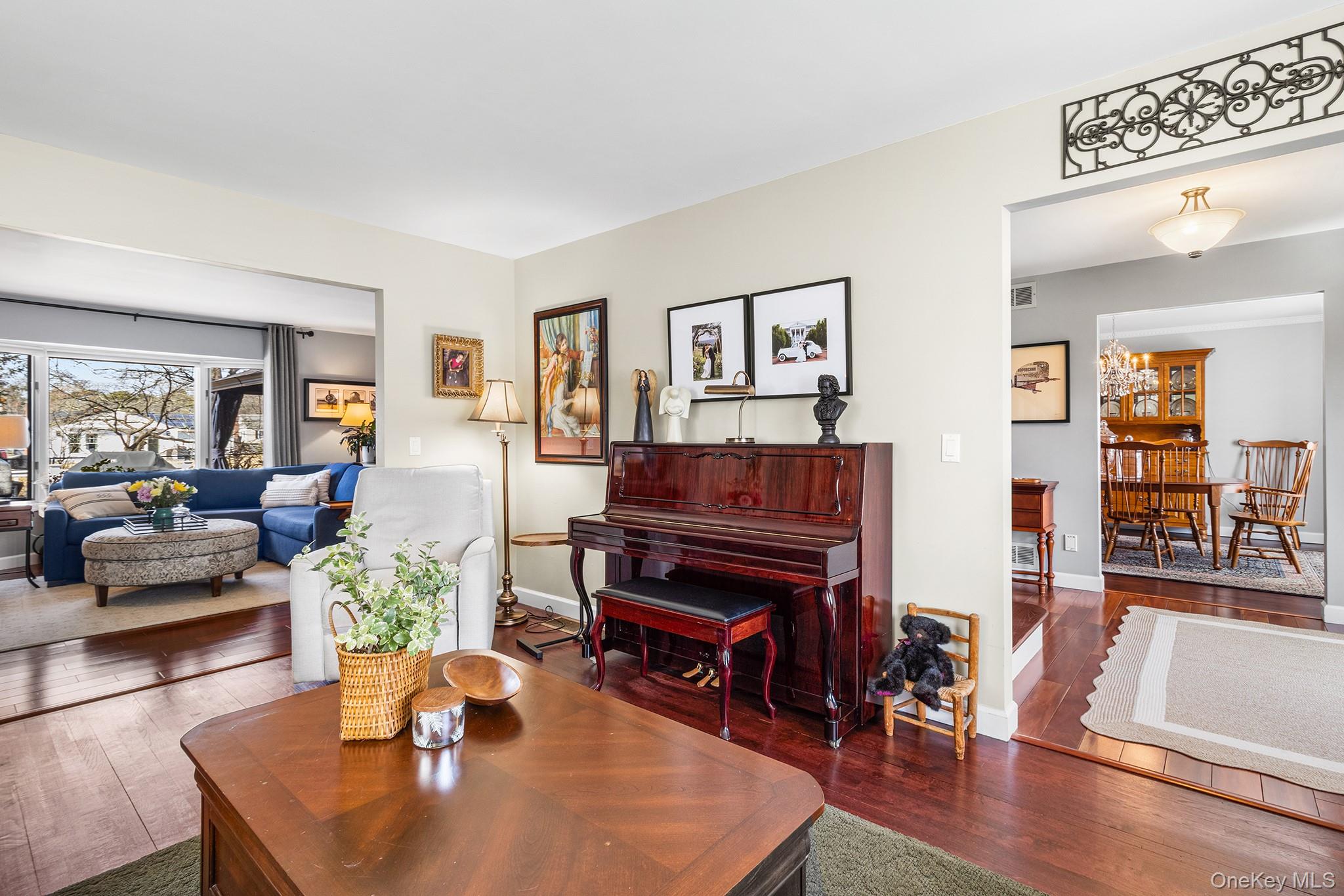 #4 photo, 30 Myrtle Lane, 东长岛 East Patchogue , NY 11772