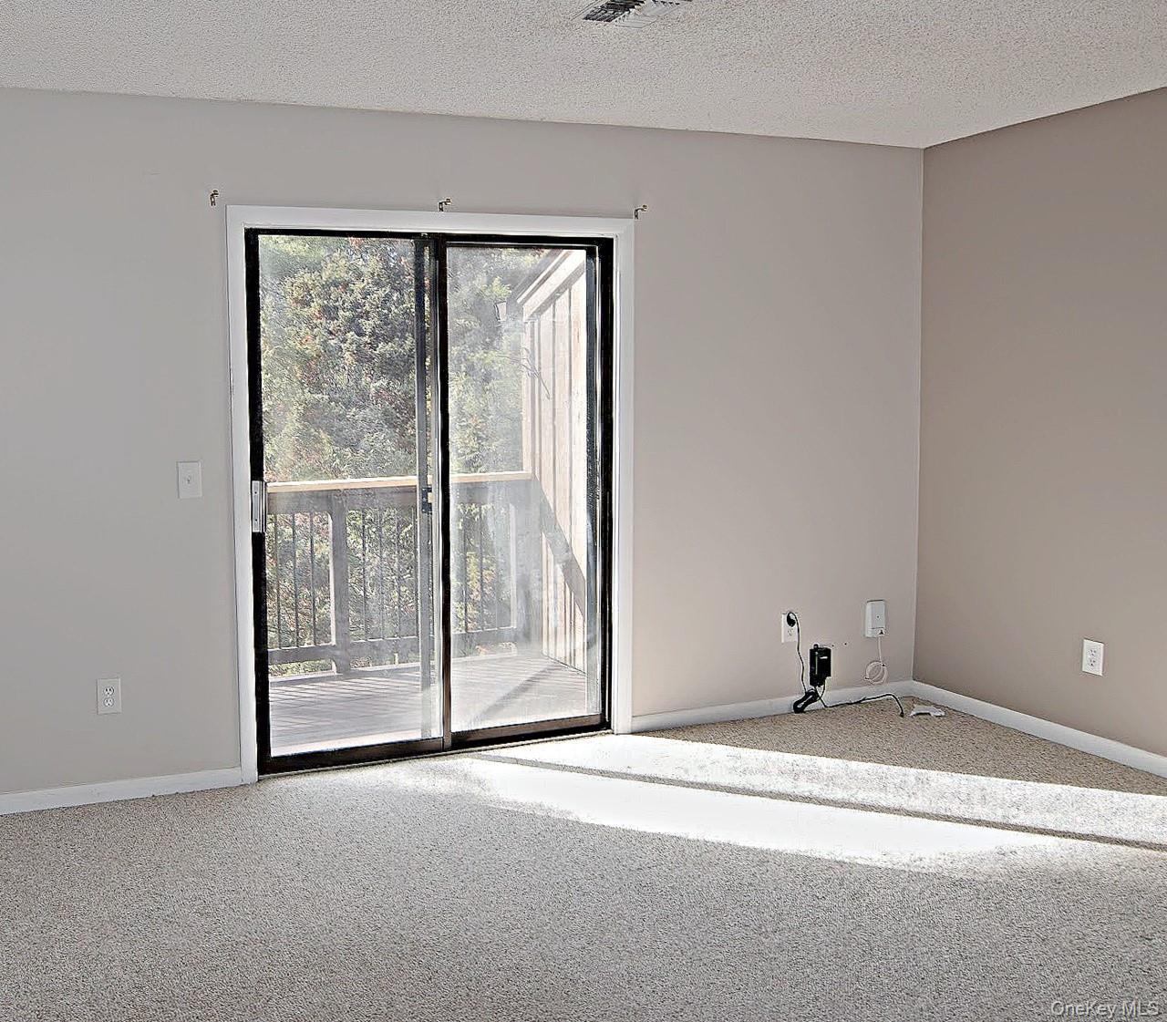 #11 photo, 3502 Fox Lane, Poughkeepsie , NY 12603