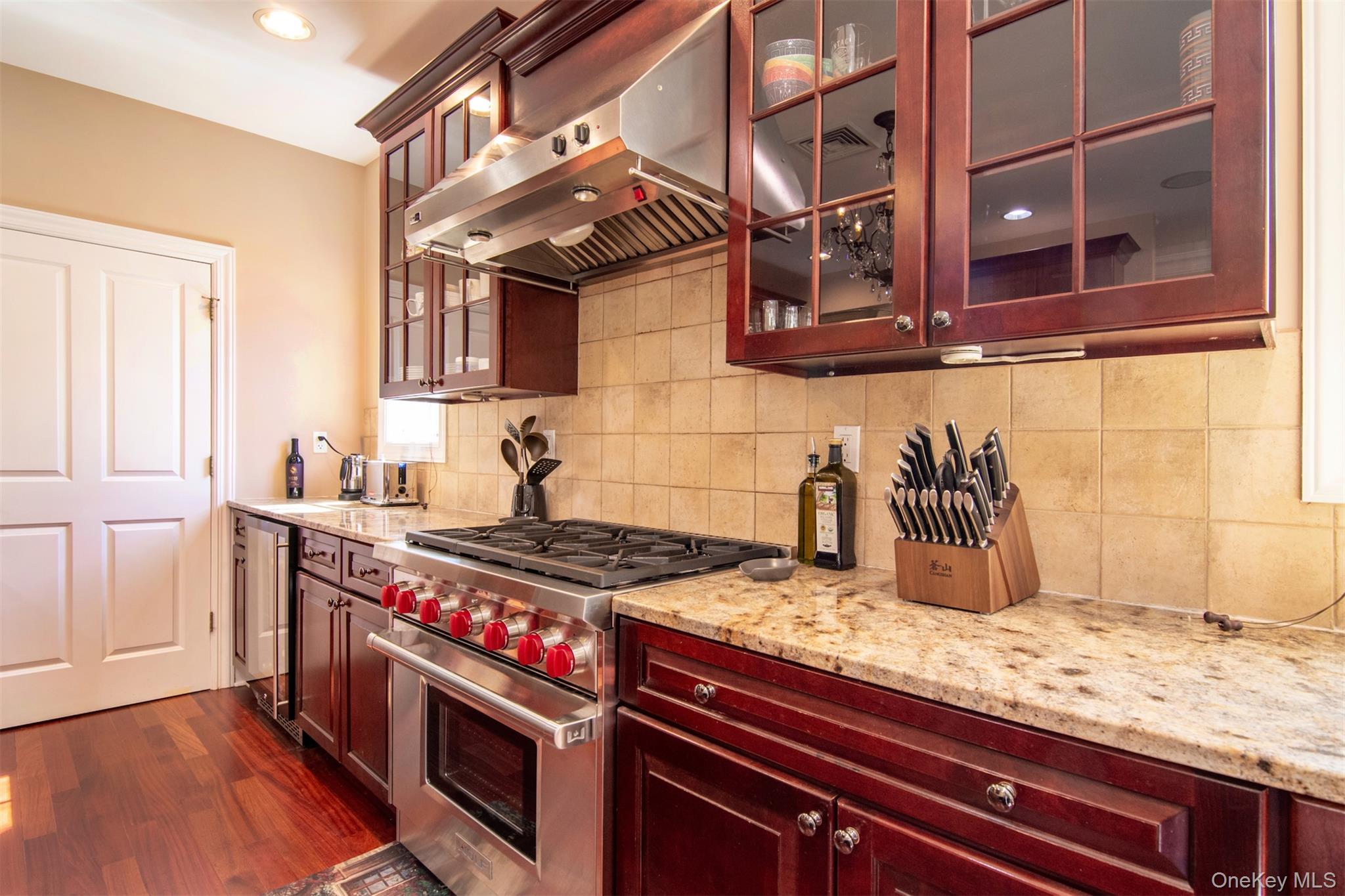 #4 photo, 9 Stony Gate Oval, 紐約州 New Rochelle , NY 10804