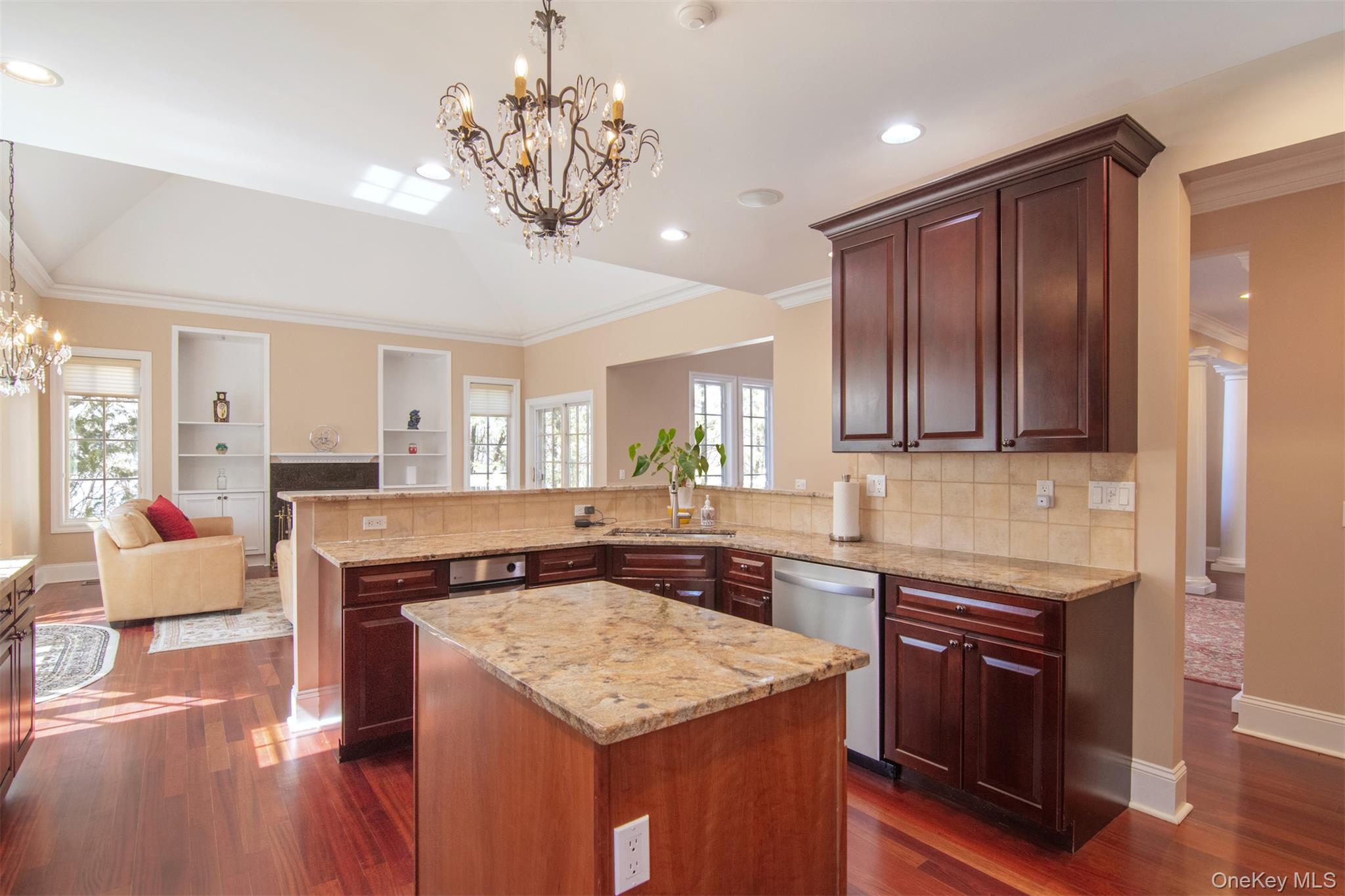 #6 photo, 9 Stony Gate Oval, 紐約州 New Rochelle , NY 10804