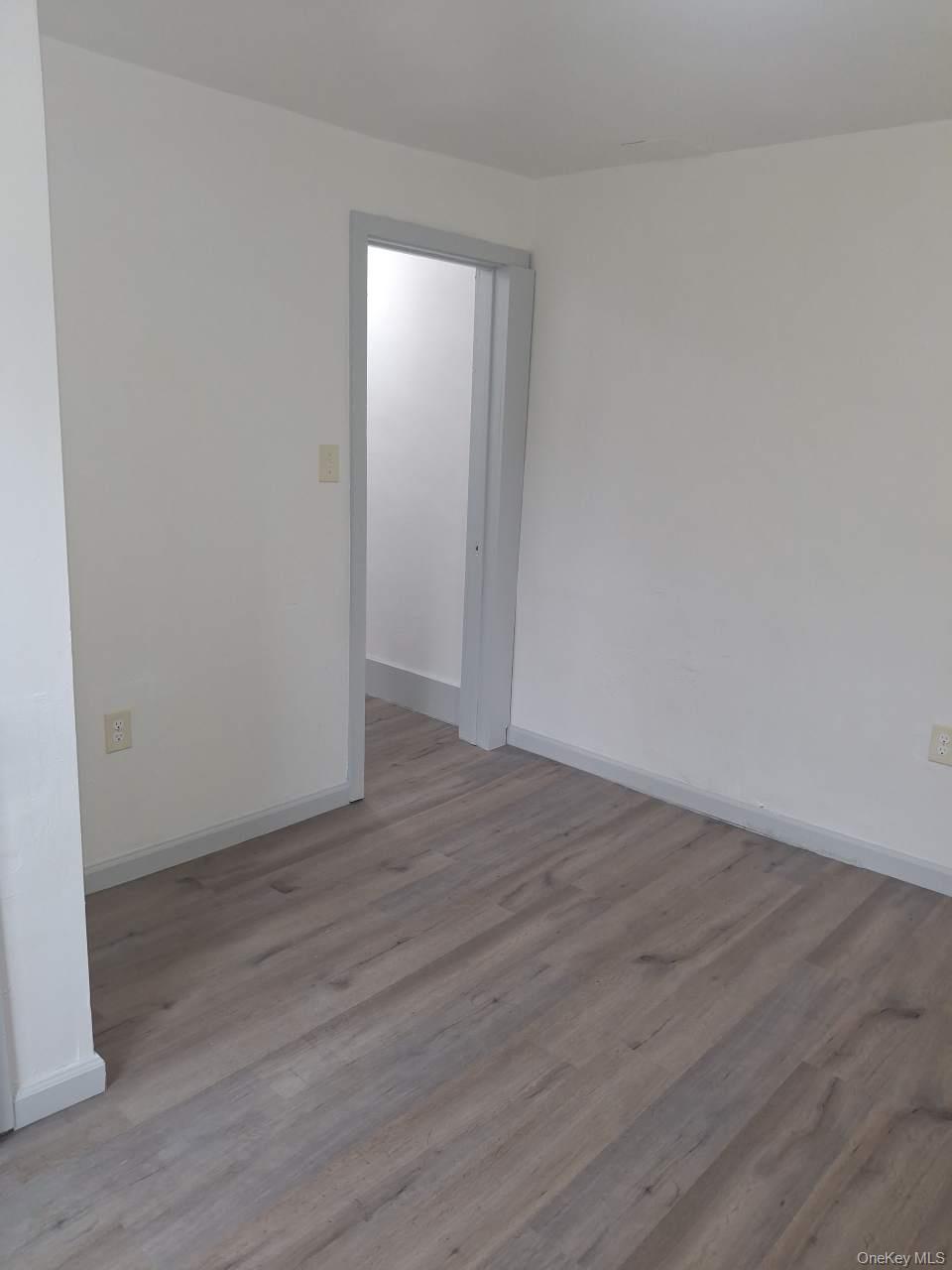 #5 photo, 17 Canal Street, Ellenville , NY 12428