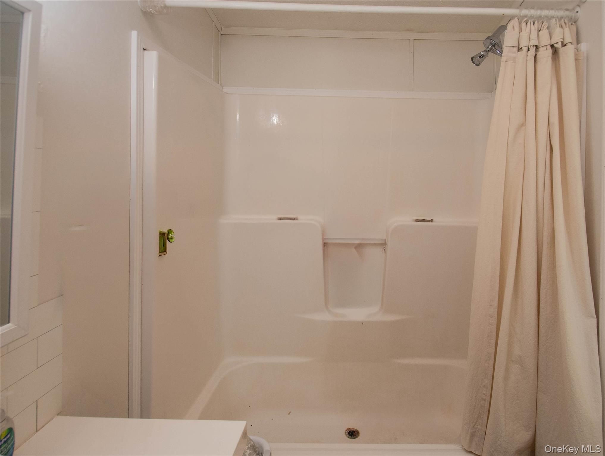 #14 photo, 9 Lily Court, Highland Mills , NY 10930