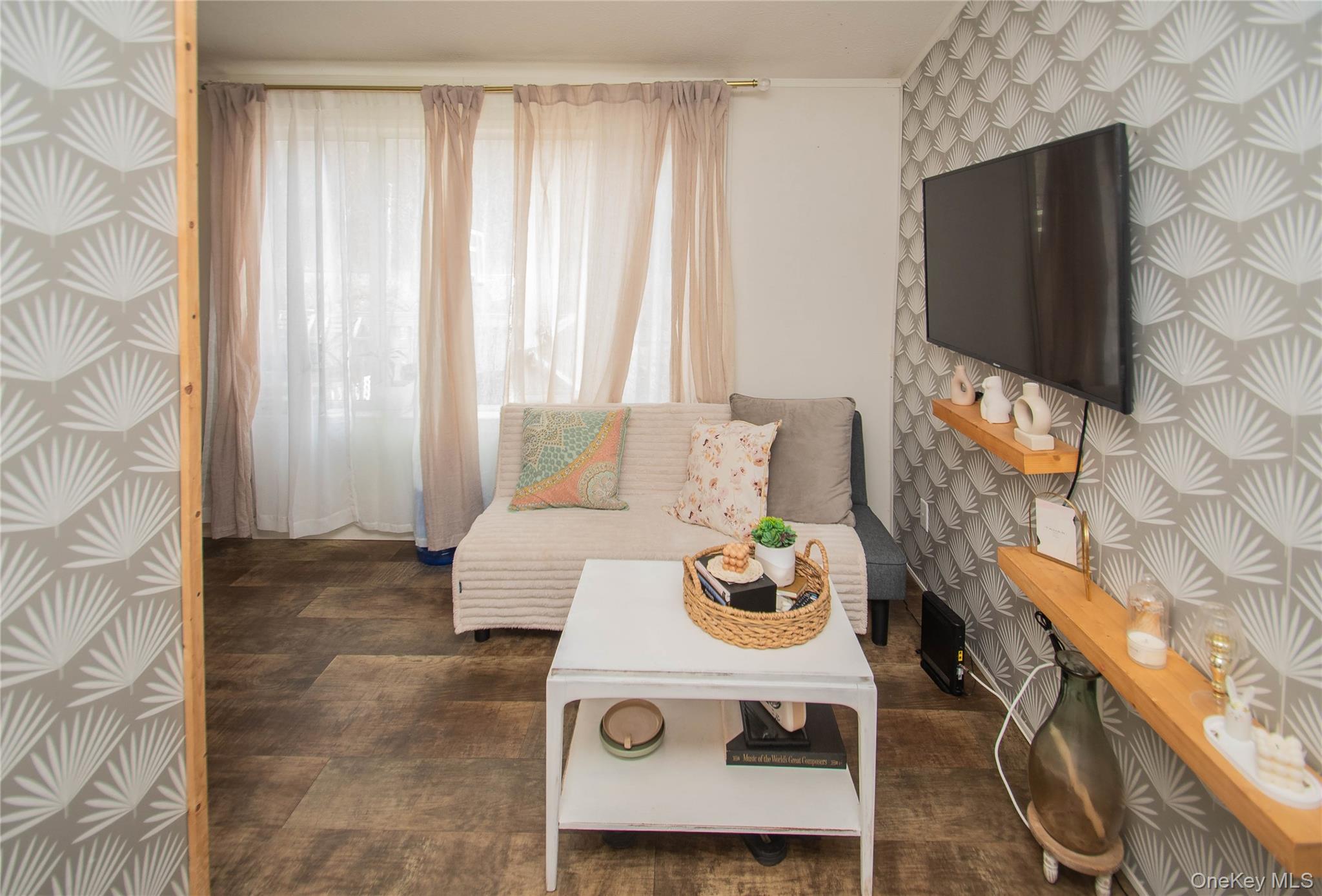 #6 photo, 9 Lily Court, Highland Mills , NY 10930