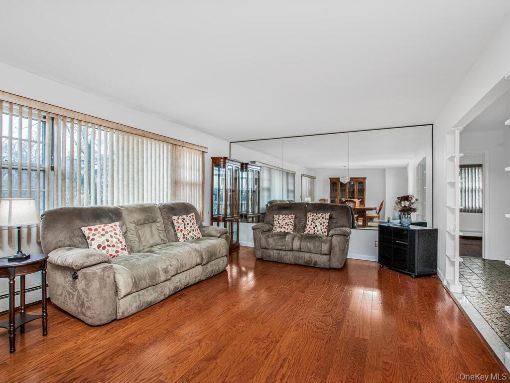 #3 photo, 14 Prospect Terrace, 紐約州 Yonkers , NY 10705