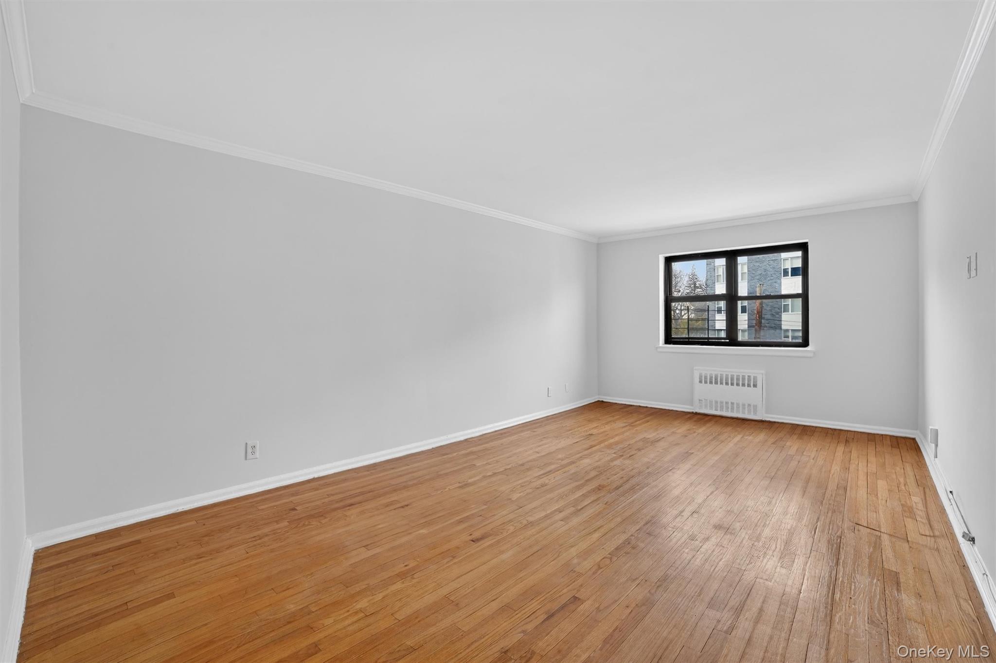 #16 photo, 19 Old Mamaroneck Road, White Plains , NY 10605