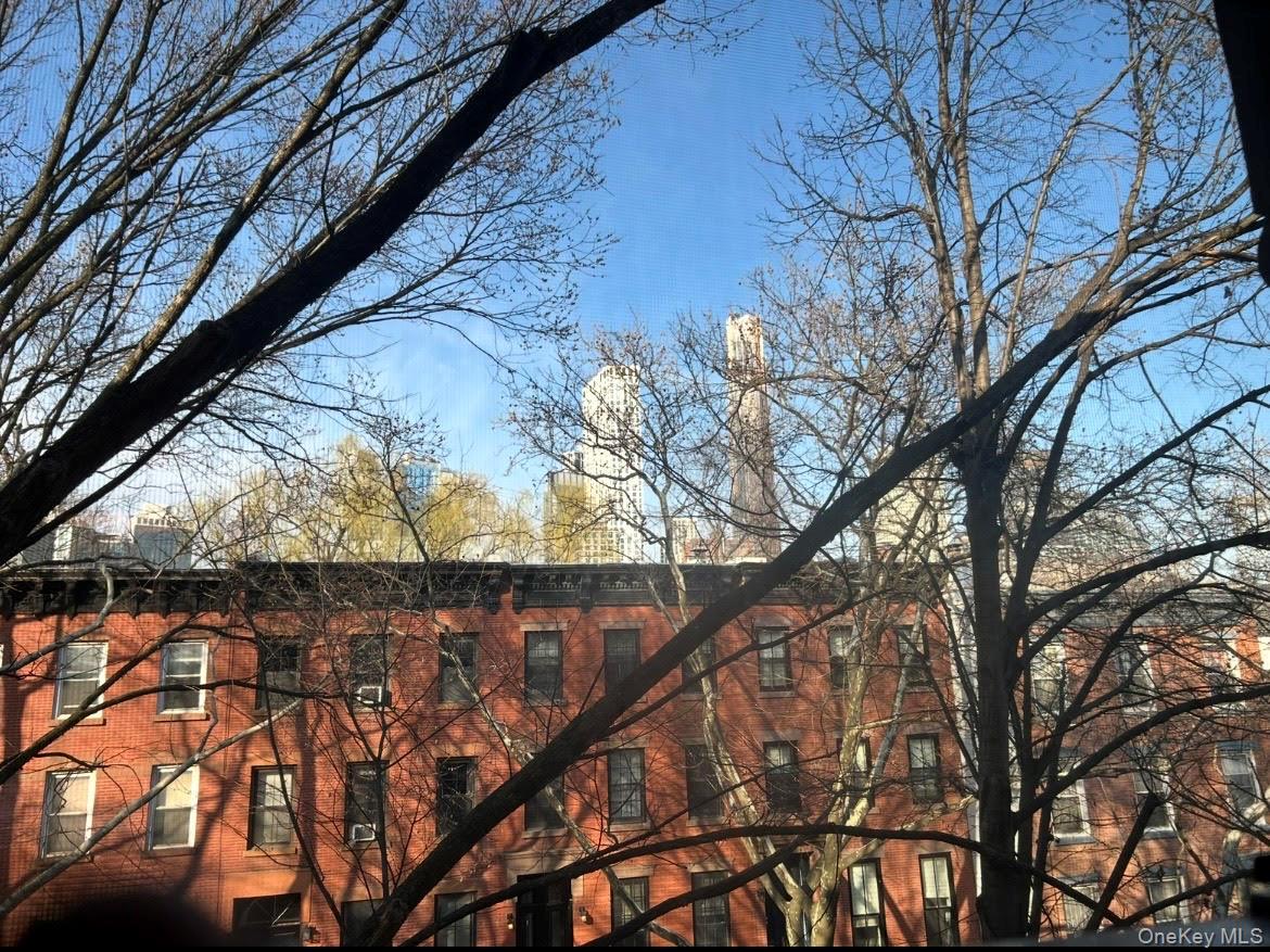 #9 photo, 120 Bergen Street, Brooklyn , NY 11201