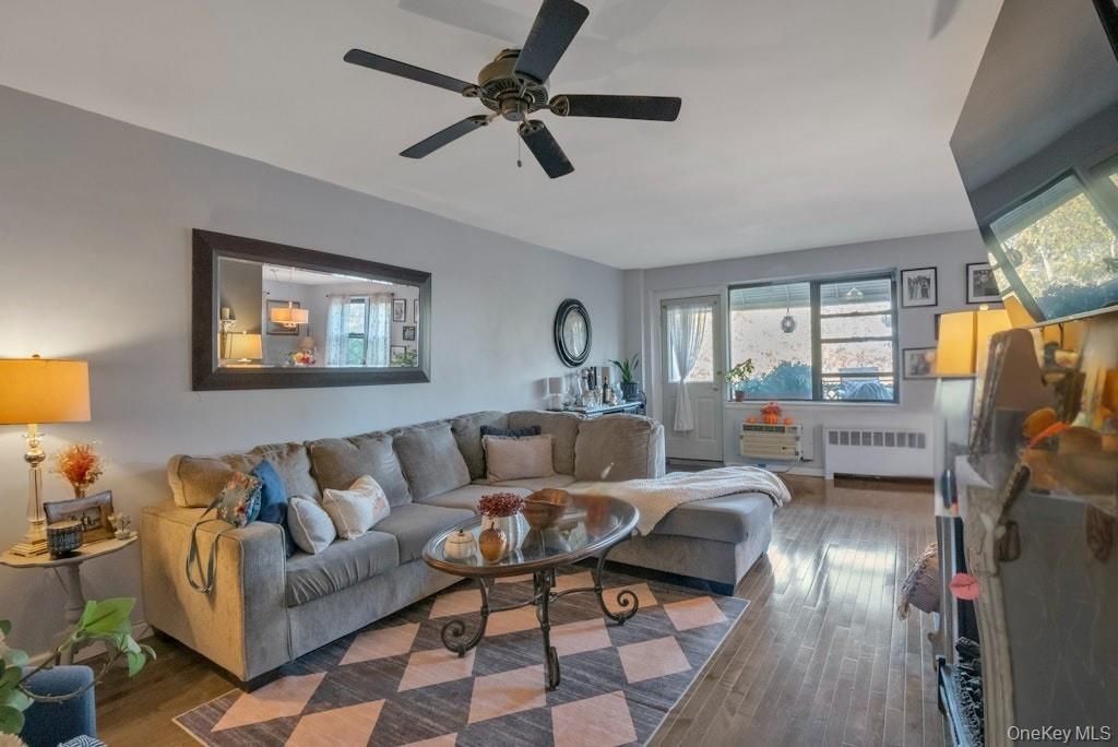 #6 photo, 620 Pelham Road, New Rochelle , NY 10805