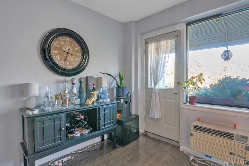 #9 photo, 620 Pelham Road, New Rochelle , NY 10805