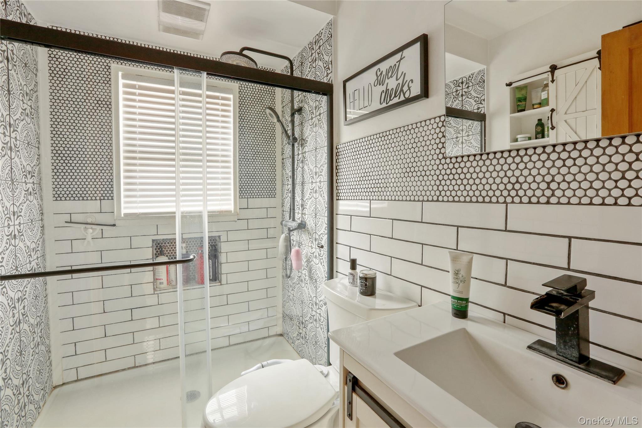 #12 photo, 12 Hillside Avenue, Wappingers Falls , NY 12590