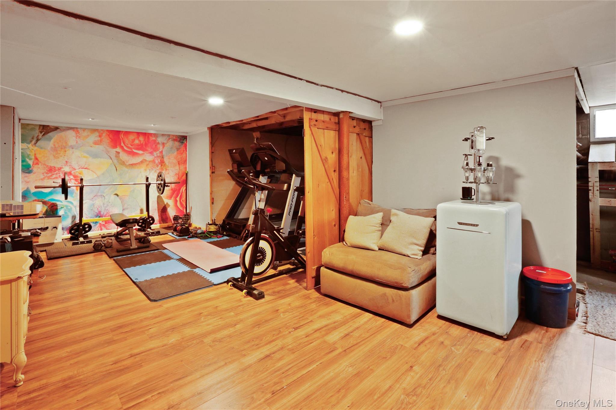 #20 photo, 12 Hillside Avenue, Wappingers Falls , NY 12590