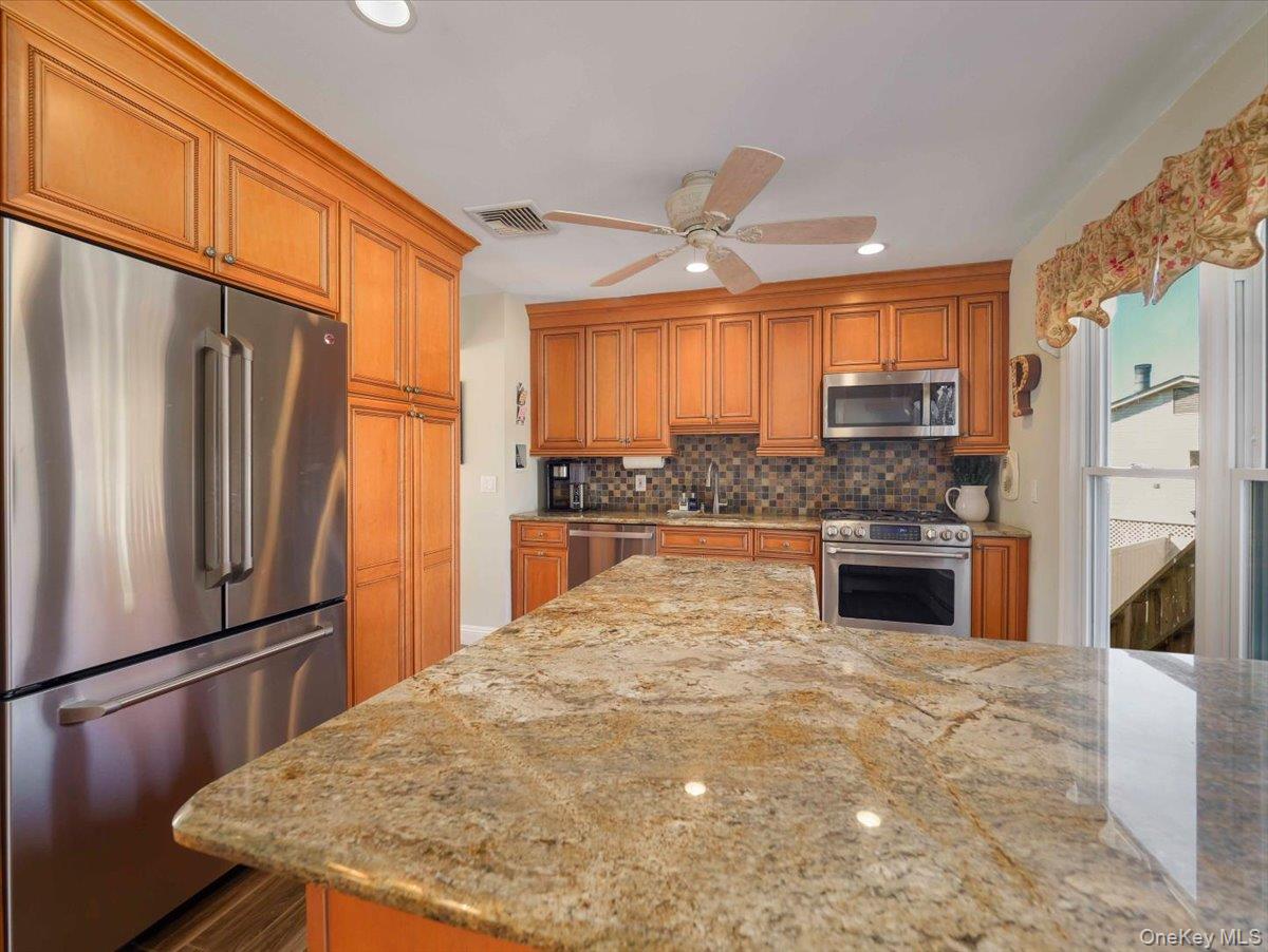 #17 photo, 144 Sleepy Hollow Lane, Congers , NY 10920