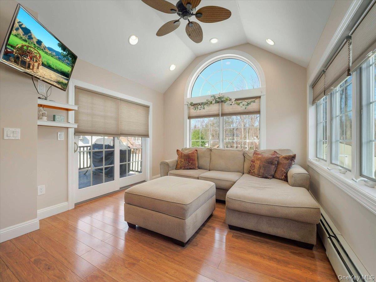 #19 photo, 144 Sleepy Hollow Lane, Congers , NY 10920