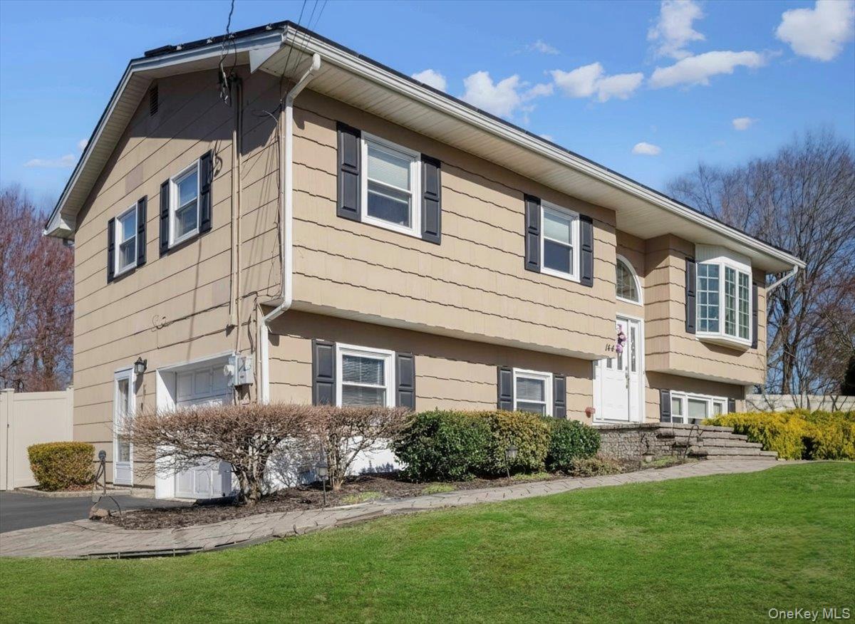 #3 photo, 144 Sleepy Hollow Lane, Congers , NY 10920