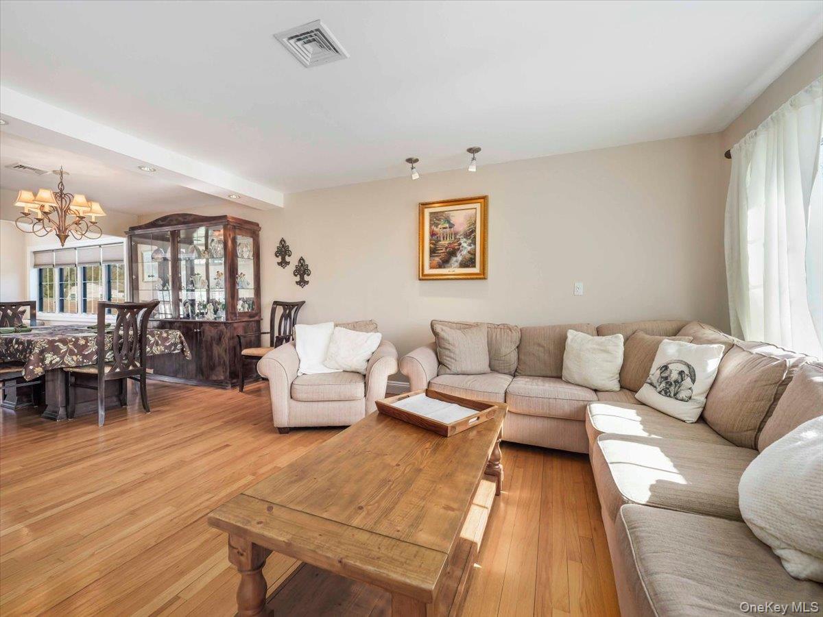 #9 photo, 144 Sleepy Hollow Lane, Congers , NY 10920