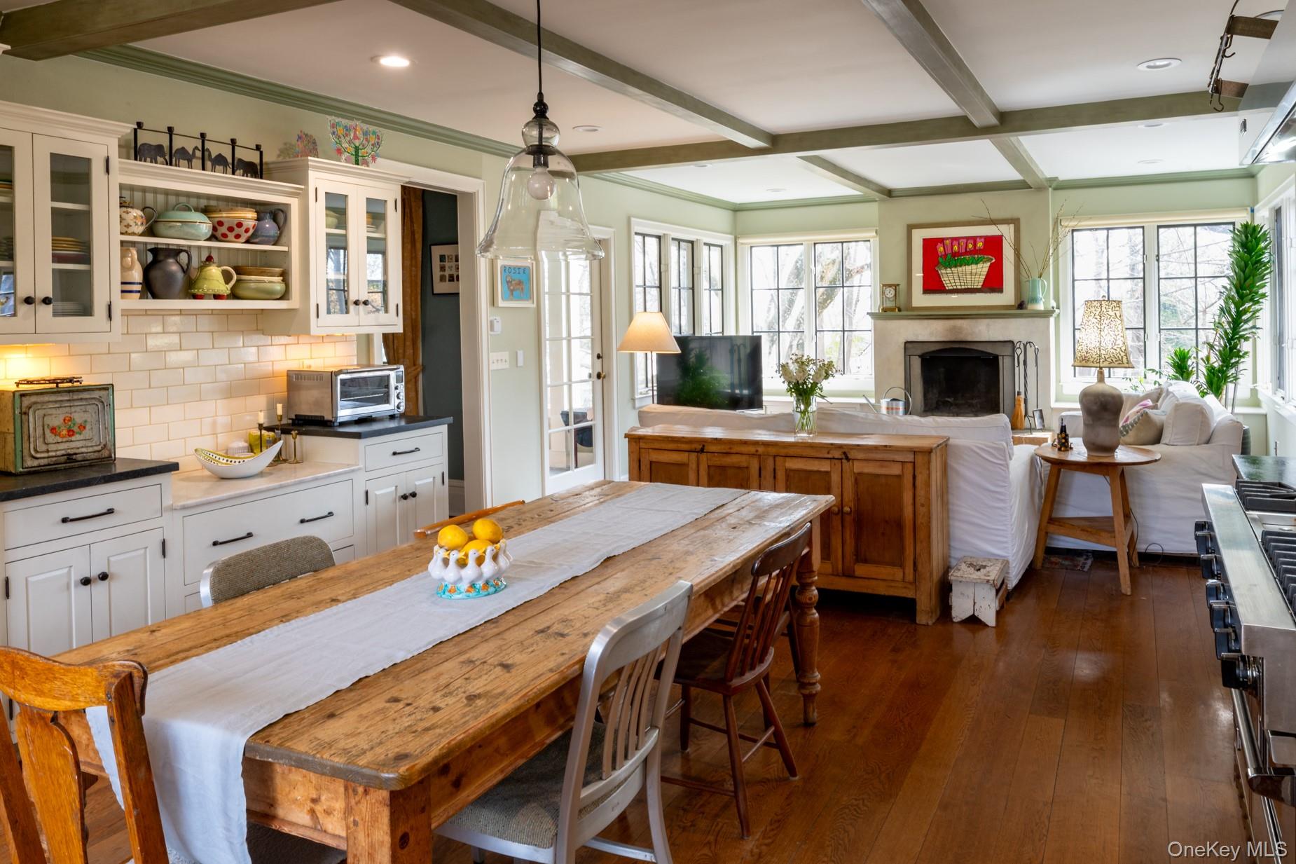 #8 photo, 23 Clinton Avenue, Nyack , NY 10960