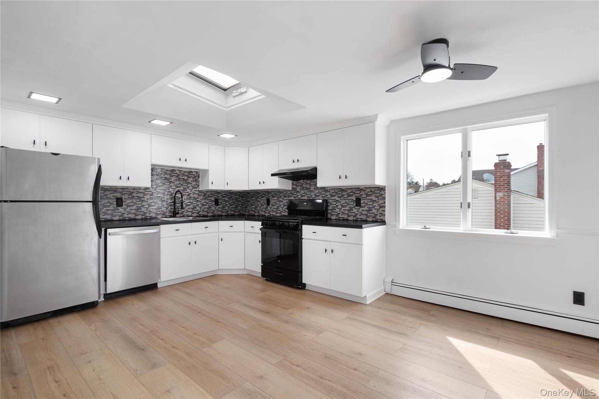 #3 photo, 45 Wolfle Street, 長島 格崙科夫 Glen Cove , NY 11542