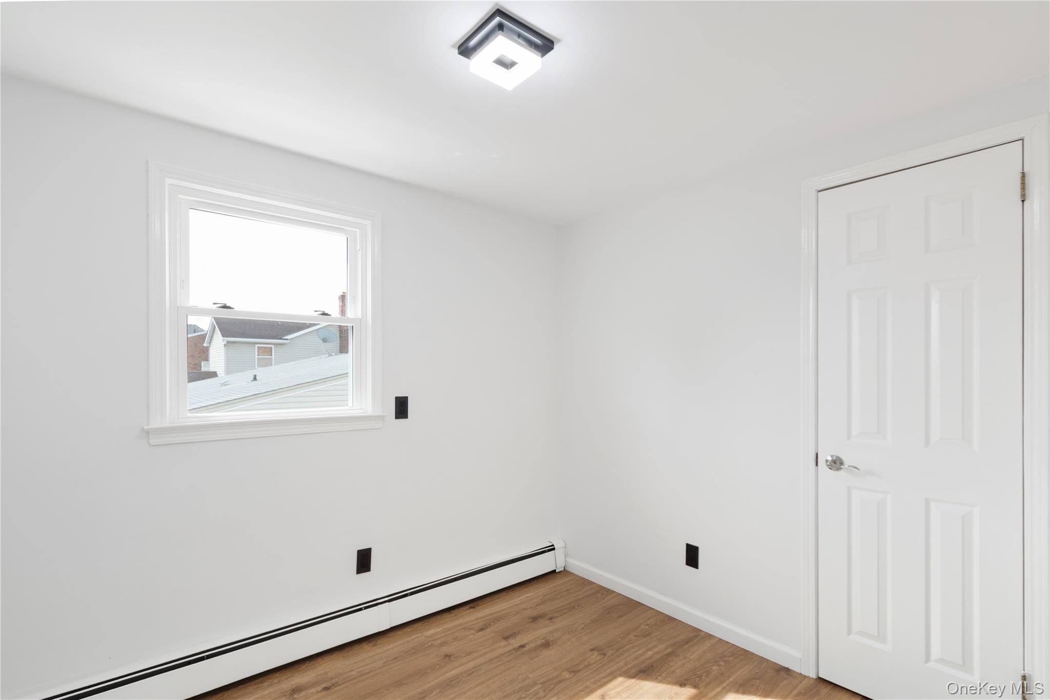 #9 photo, 45 Wolfle Street, 長島 格崙科夫 Glen Cove , NY 11542