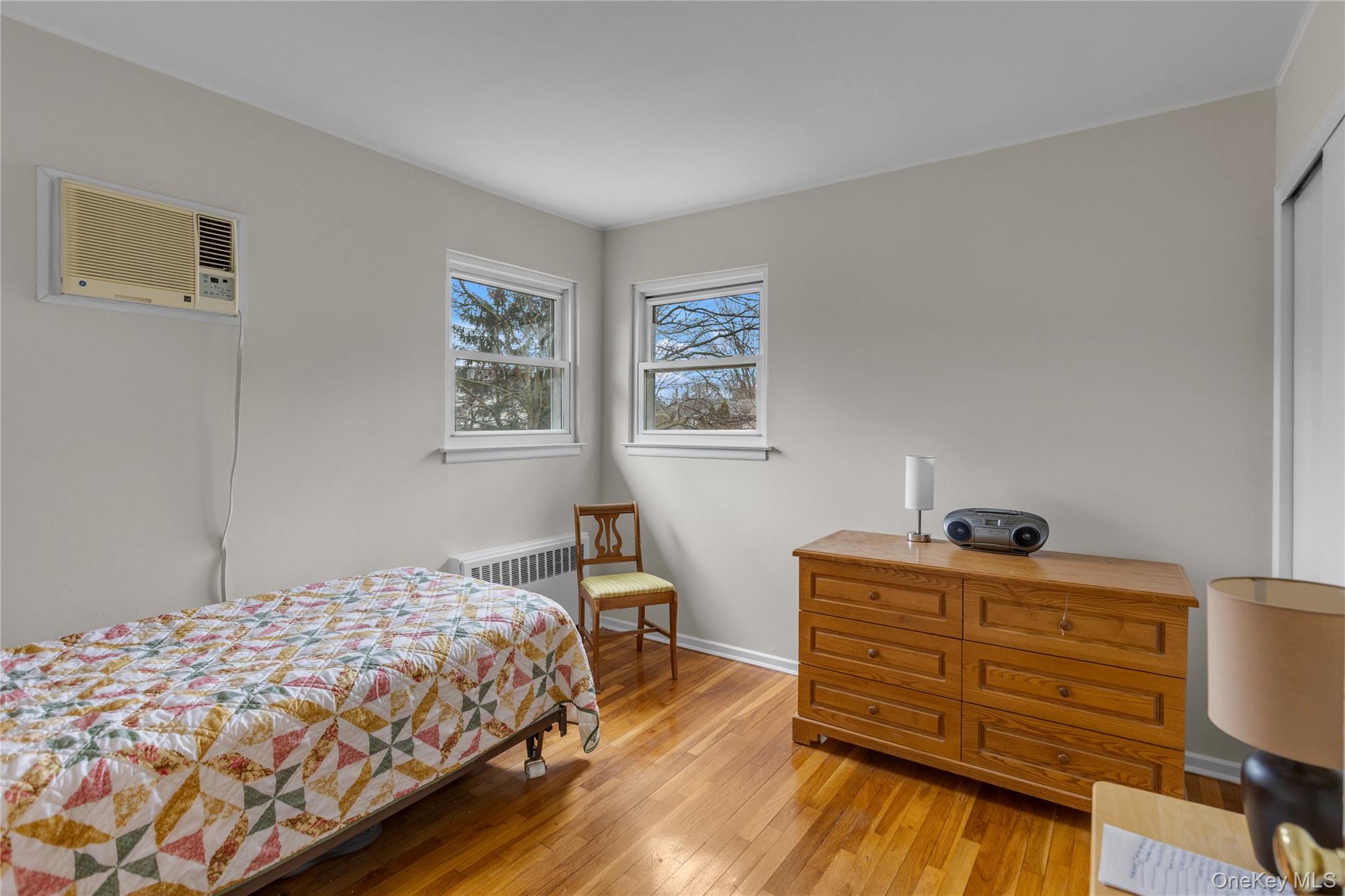 #12 photo, 438 Atlantic Street, सफ़ोक काउंटी East Northport , NY 11731