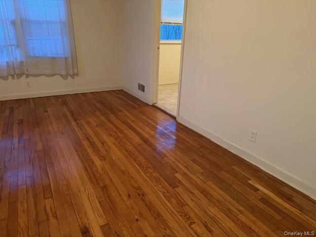 #5 photo, 5 totten st, Bethpage , NY 11714