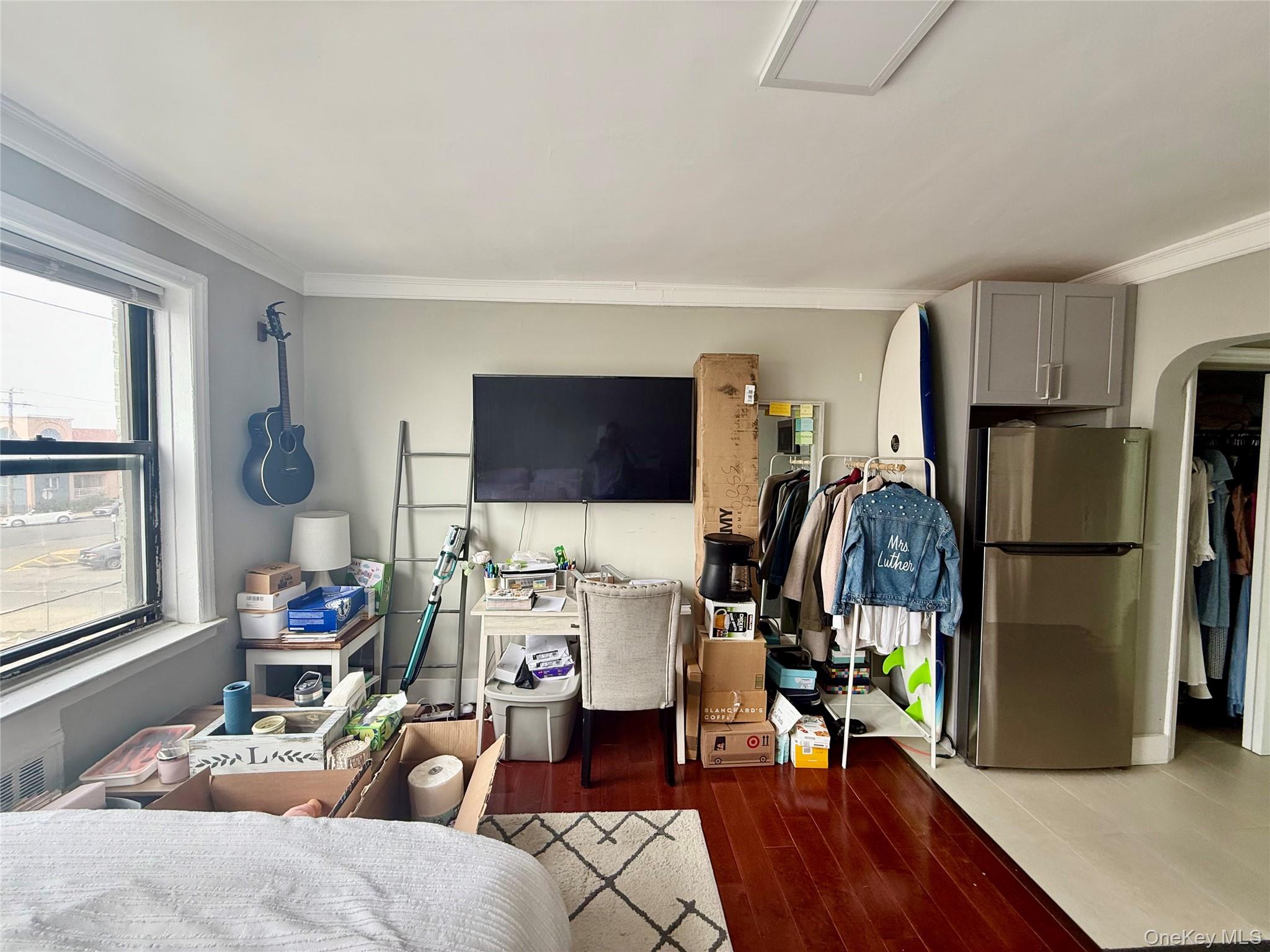 #5 photo, 302 E Broadway, Long Beach , NY 11561