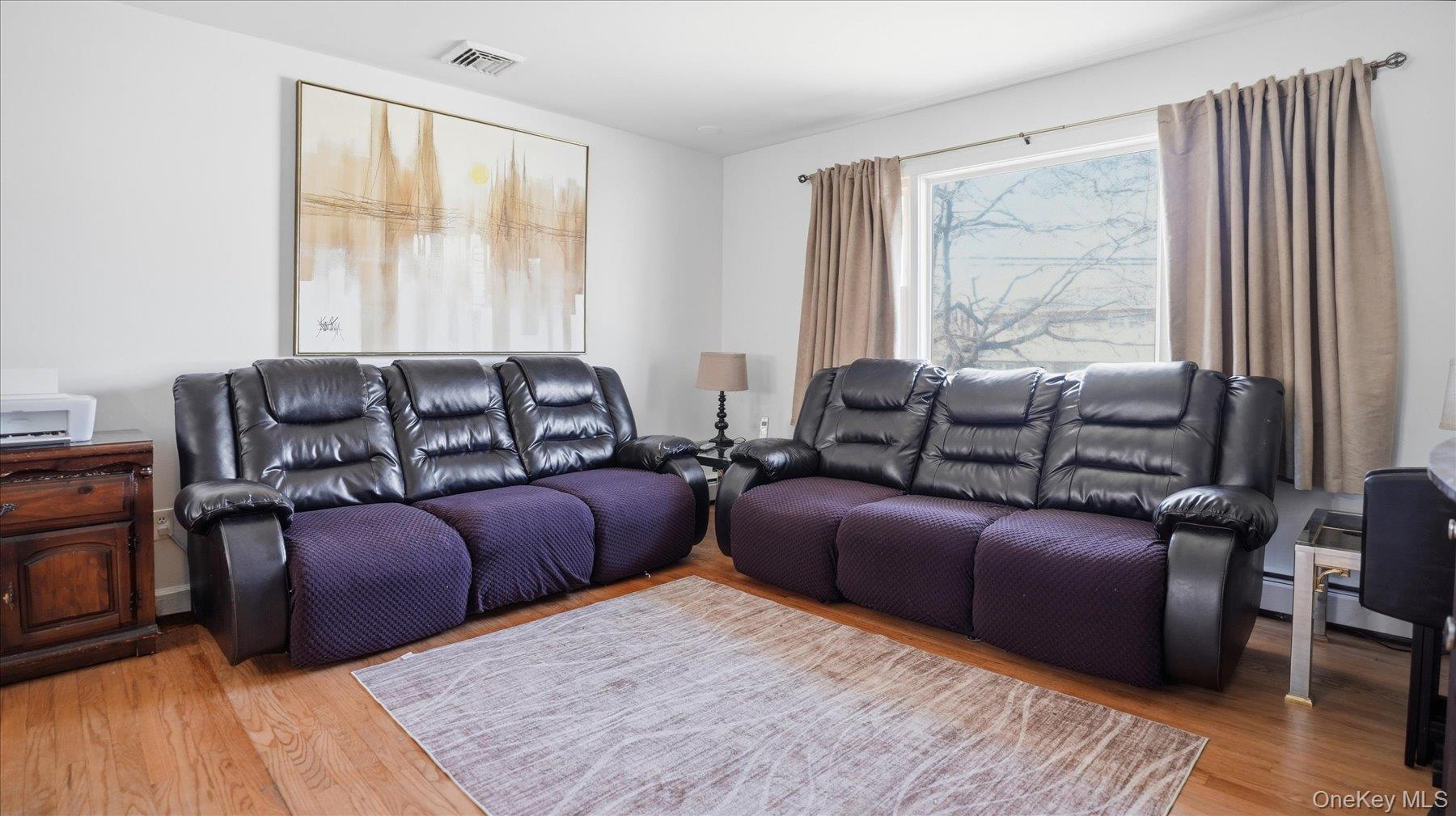 #3 photo, 147 Coates Avenue, Holbrook , NY 11741