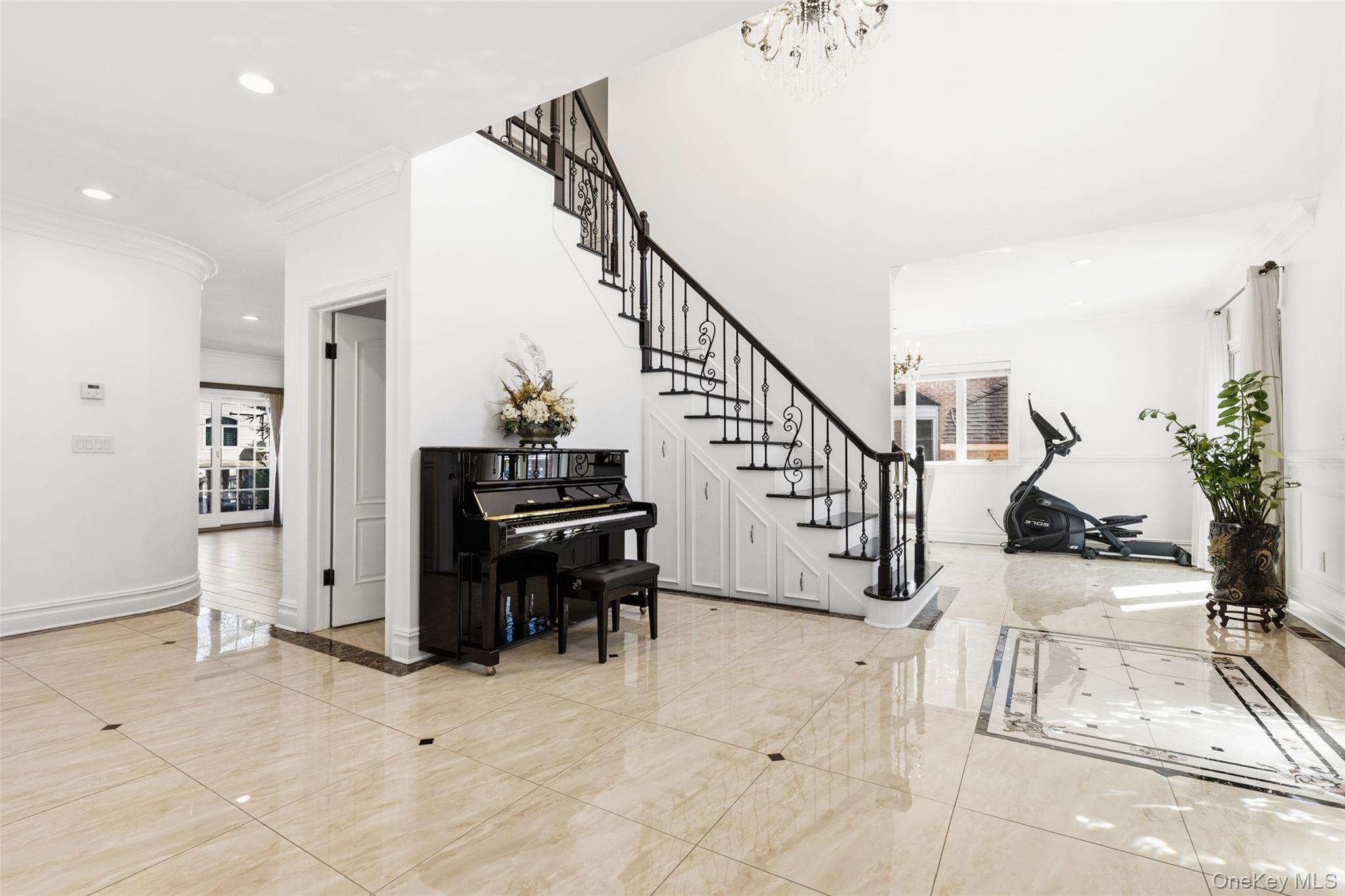 #6 photo, 5013 Oceania Street, Oakland Gardens , NY 11364