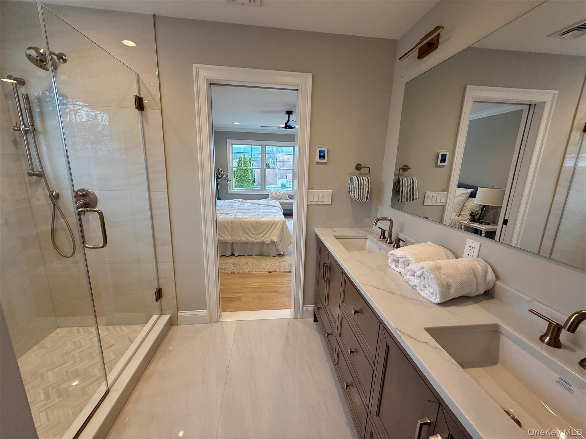 #17 photo, 3 Narkin Court, 롱 아일랜드 Hicksville , NY 11801