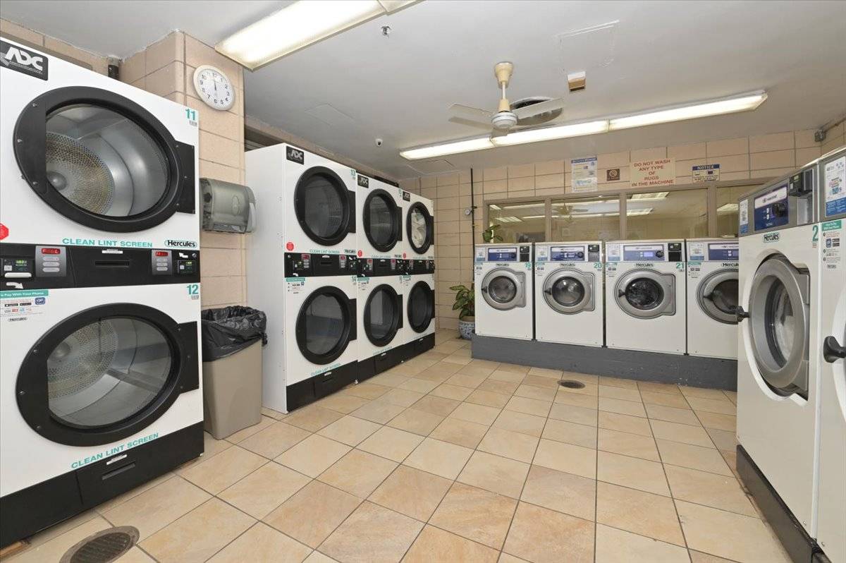 #11 photo, 18-15 215th street, #4E, Bayside , NY 11360