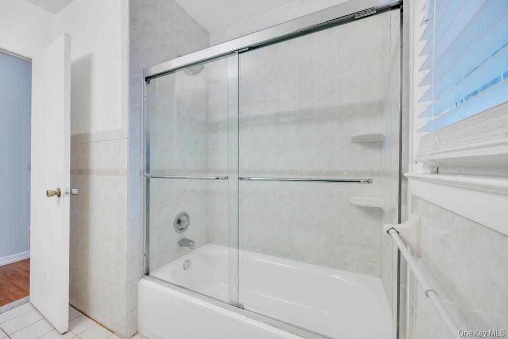 #14 photo, 171 N Ontario Street, Ronkonkoma , NY 11779