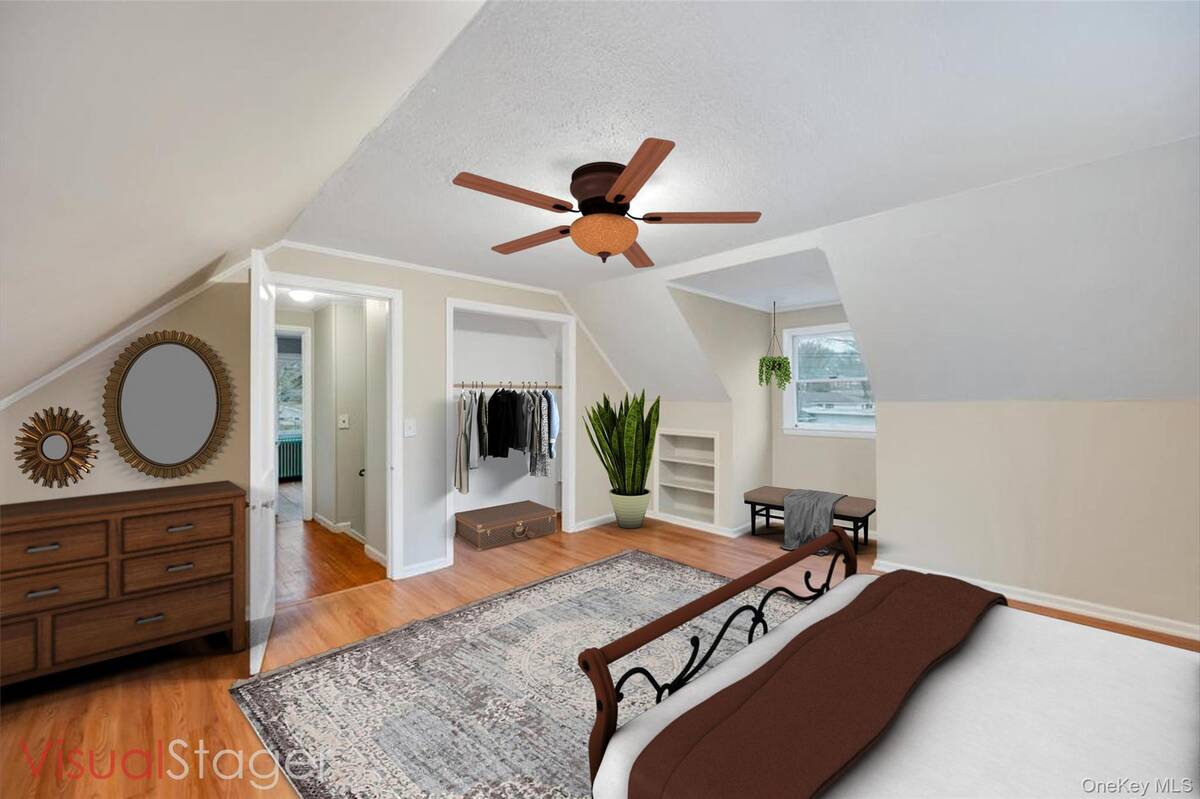 #19 photo, 171 N Ontario Street, Ronkonkoma , NY 11779