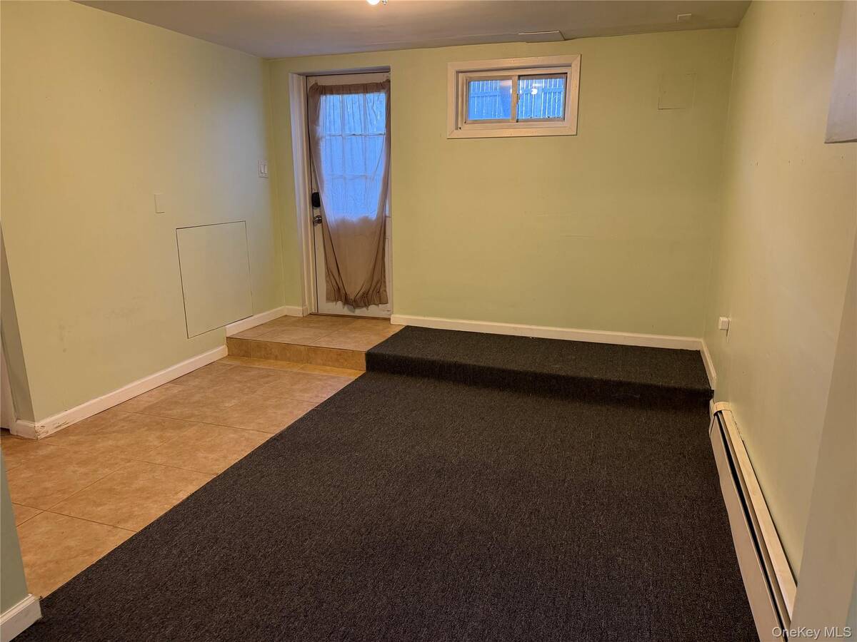 #27 photo, 6 Thorney Avenue, سوفولك Huntington Station , NY 11746