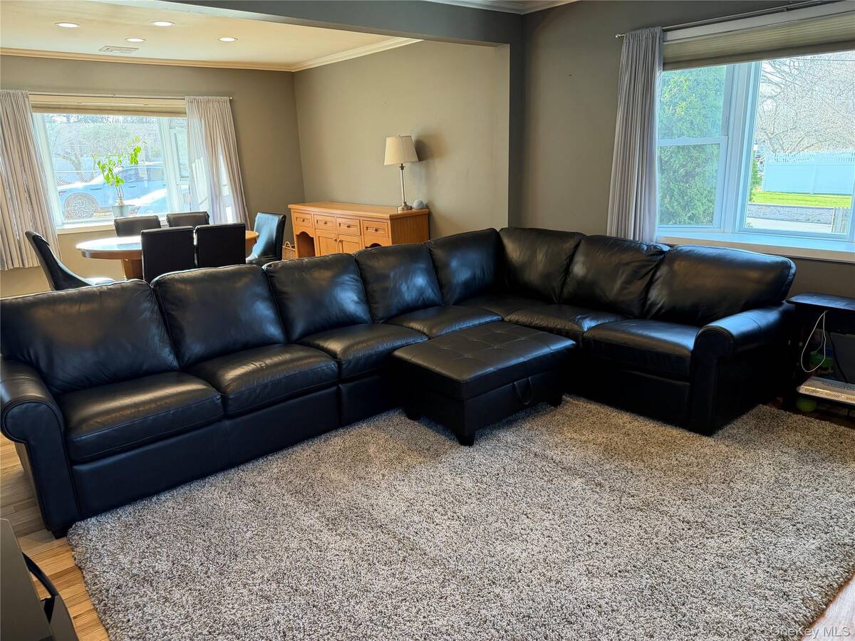 #9 photo, 6 Thorney Avenue, سوفولك Huntington Station , NY 11746