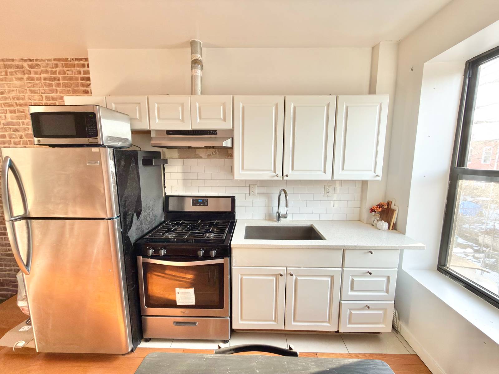 #11 photo, 296 Eldert Lane, 布鲁克林 Cypress Hills , NY 11208