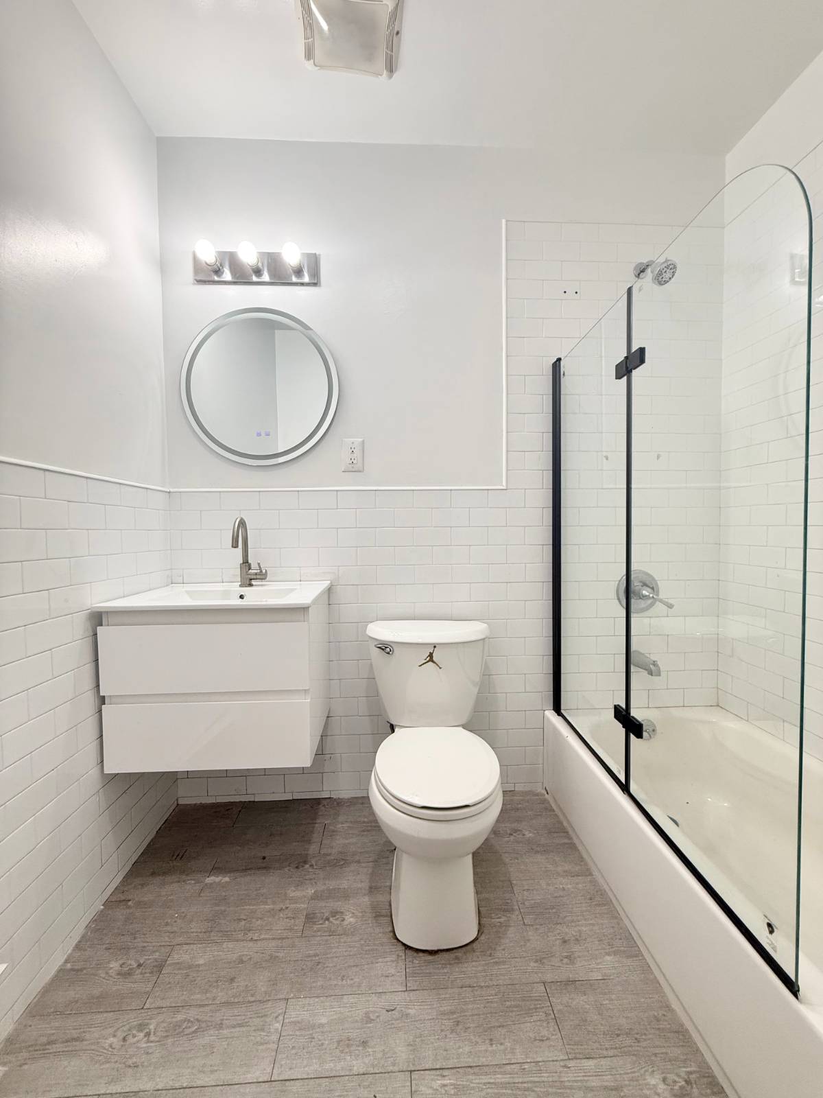 #7 photo, 296 Eldert Lane, 布鲁克林 Cypress Hills , NY 11208